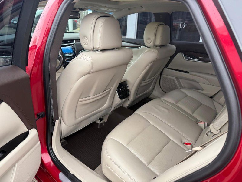 Used 2013 Cadillac XTS Luxury w/ Driver Awareness Package image 12