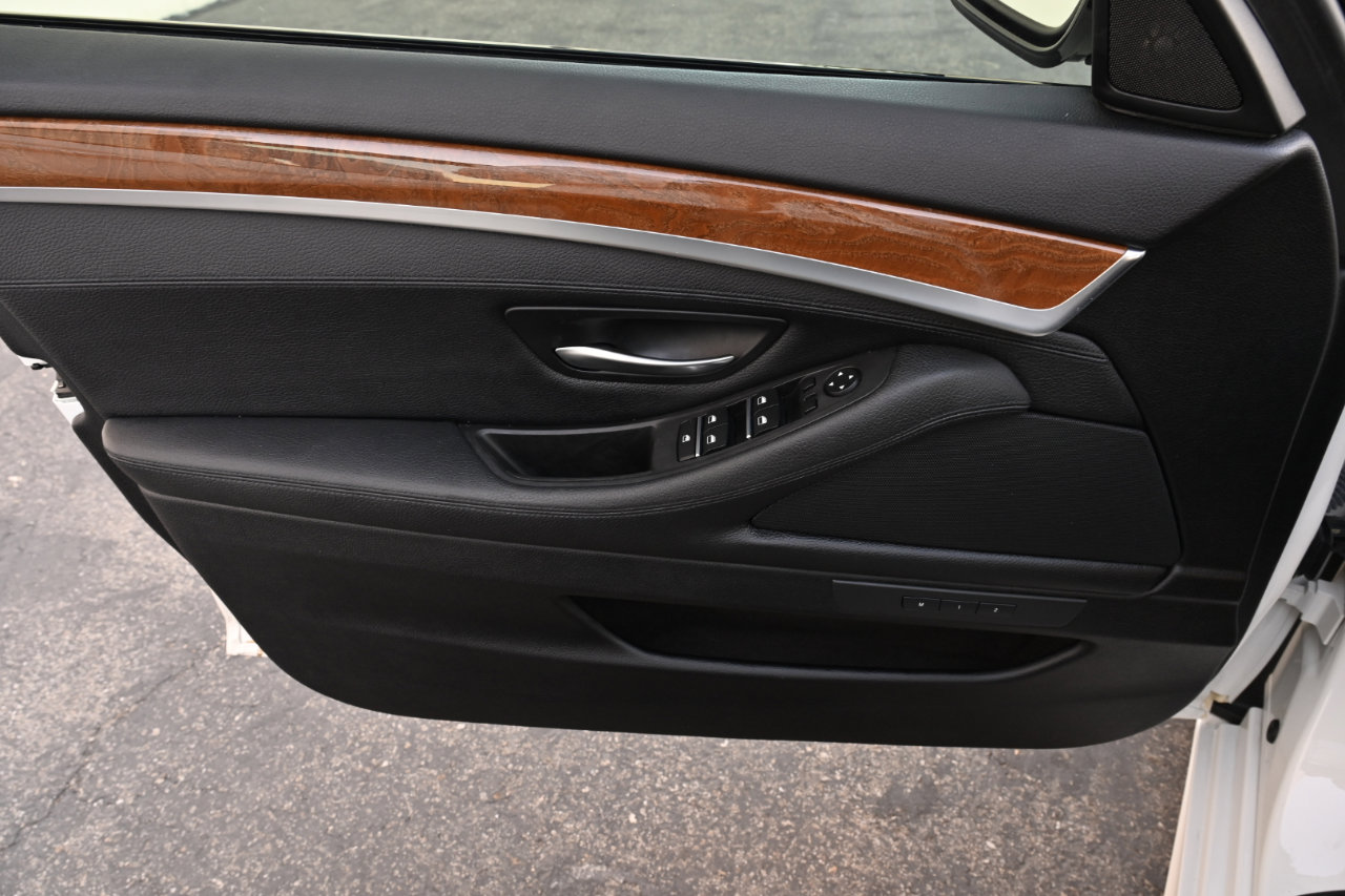 Used 2013 BMW 535i xDrive Sedan image 29