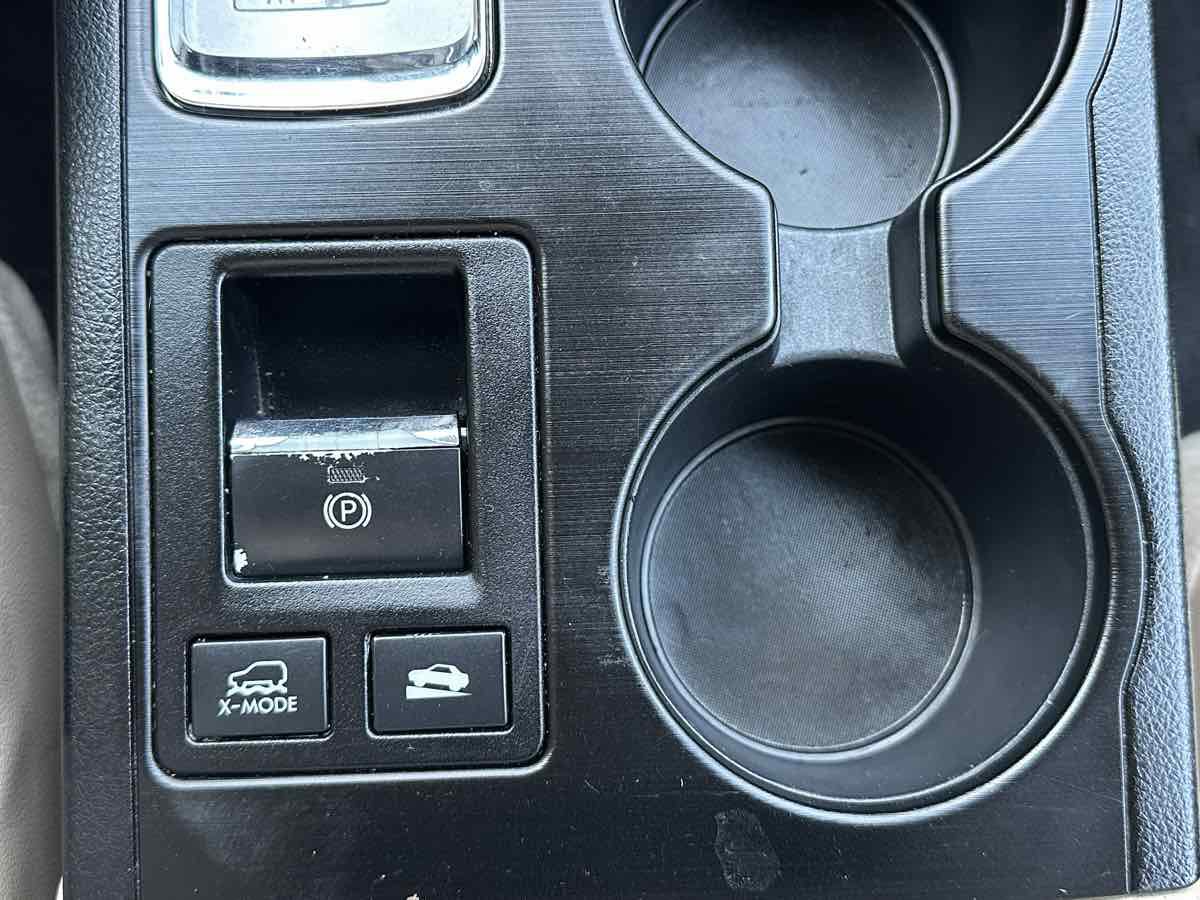 Used 2016 Subaru Outback 2.5i Limited image 31