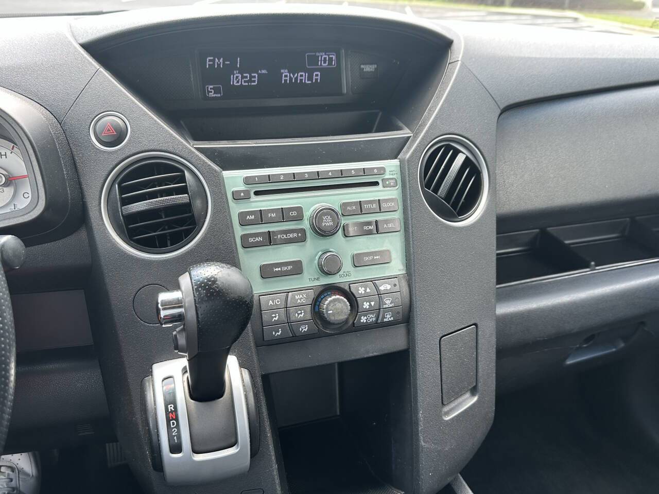 Used 2011 Honda Pilot LX image 19