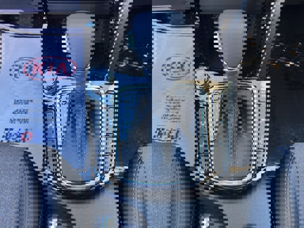 New 2026 Kia Seltos S image 17