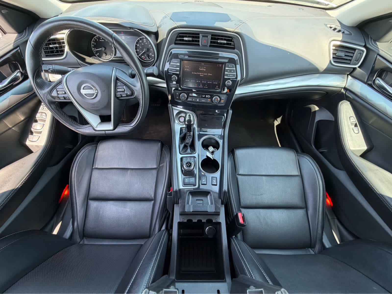 Used 2023 Nissan Maxima SV w/ Floor Mat Group FWD image 17