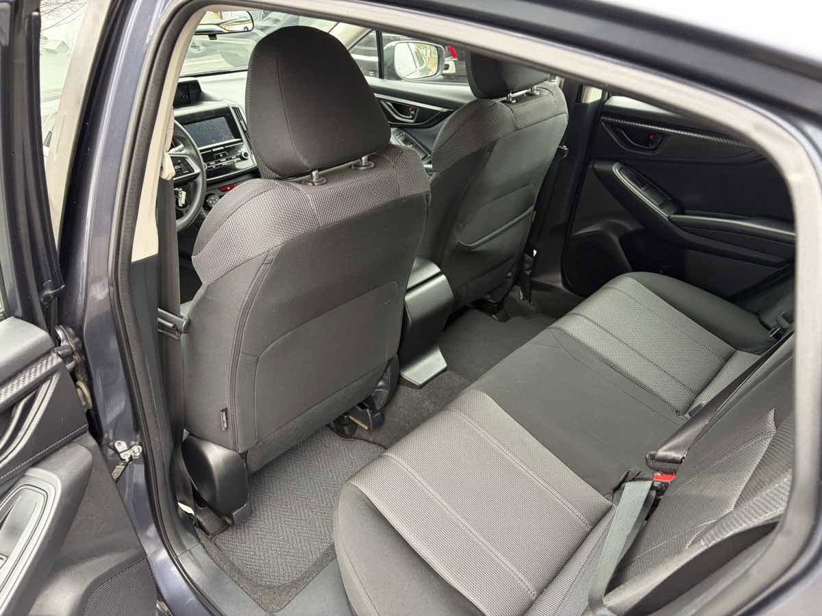 Used 2017 Subaru Impreza 2.0i AWD/4WD image 14