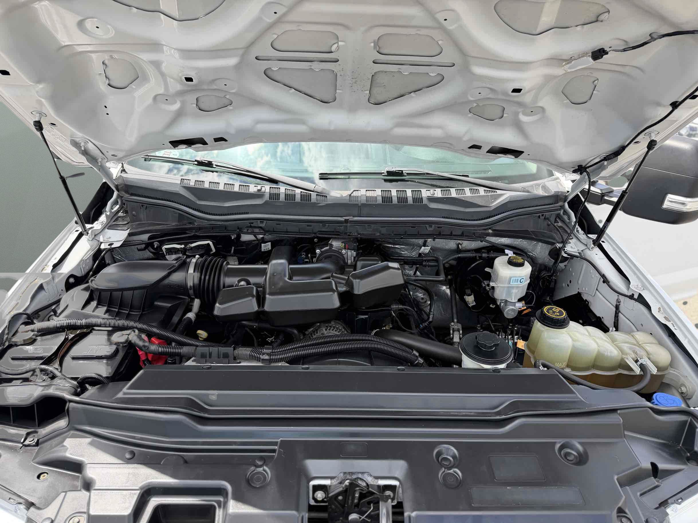 Used 2019 Ford F250 XL w/ Power Equipment Group RWD image 20