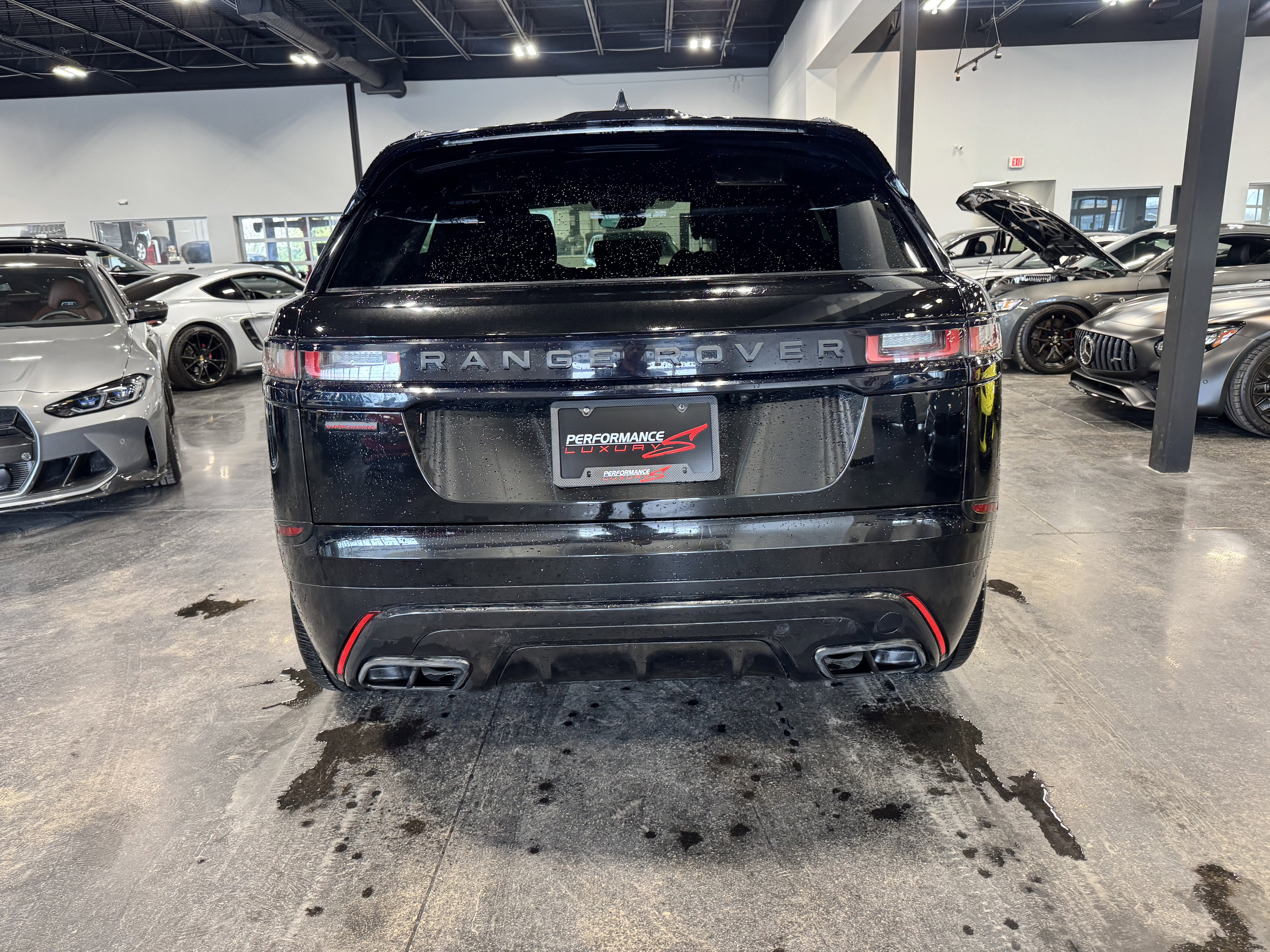 Used 2019 Land Rover Range Rover Velar R-Dynamic SE image 20