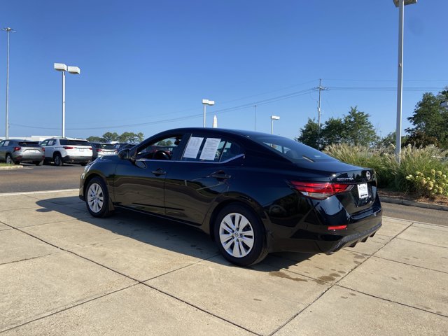 Used 2025 Nissan Sentra S FWD image 8