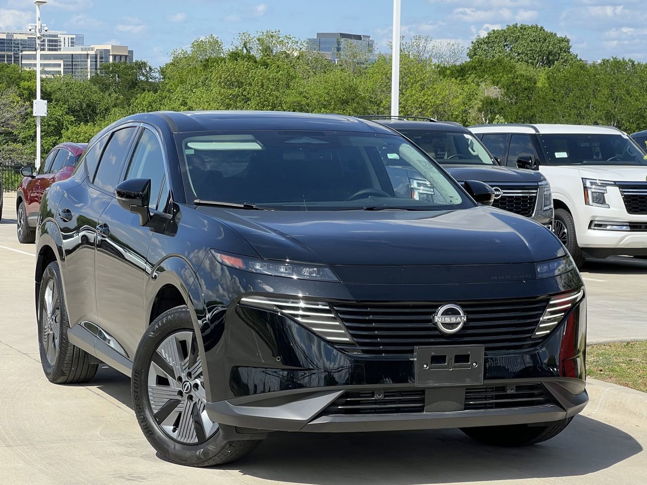 Certified 2025 Nissan Murano SL image 2