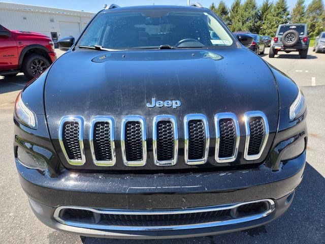 Used 2017 Jeep Cherokee Limited image 18