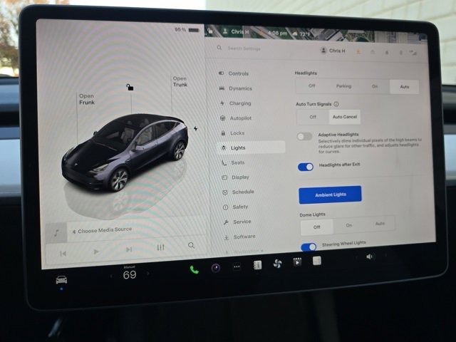 Used 2023 Tesla Model Y 2WD image 49