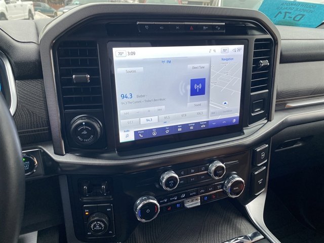 Certified 2023 Ford F150 Platinum w/ Equipment Group 701A High image 30