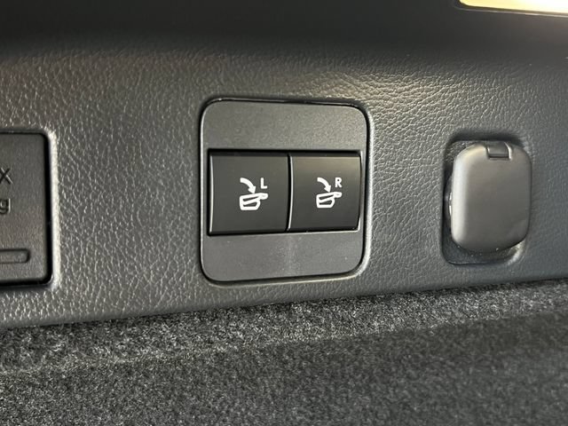 Used 2025 Lexus RX 350 Premium w/ Accessory Package FWD image 21