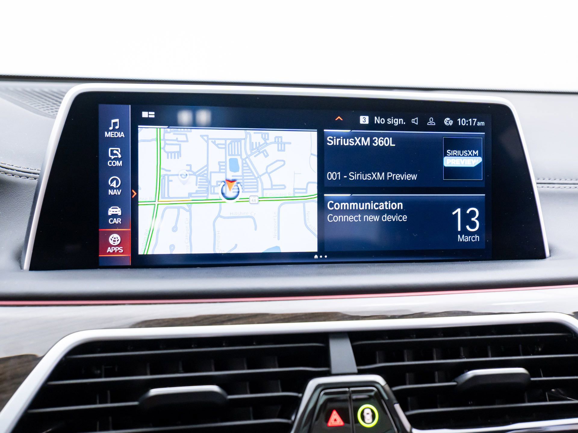 Certified 2022 BMW 750i xDrive w/ Executive Package image 25