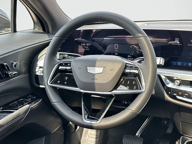 Used 2025 Cadillac Lyriq Luxury image 5