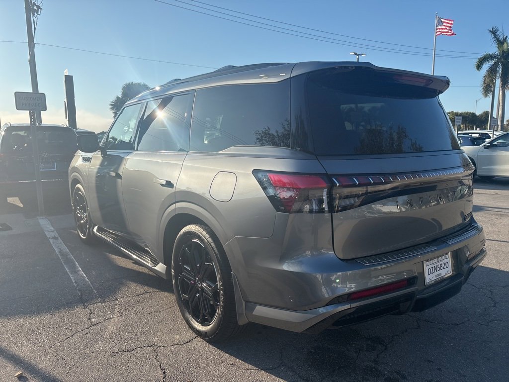 Used 2026 INFINITI QX80 4WD w/ Sport Exterior Package image 5
