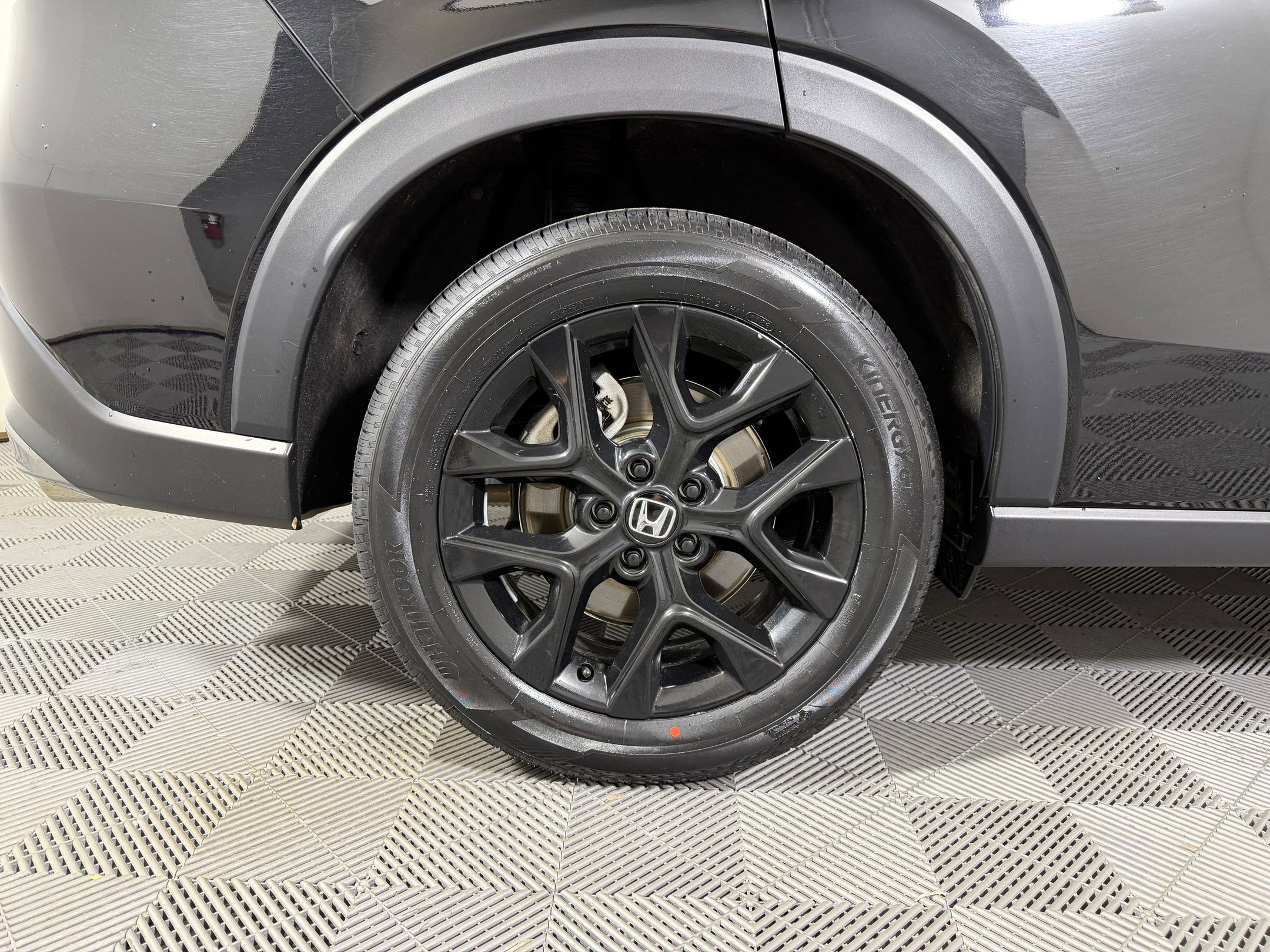 Certified 2025 Honda HR-V Sport image 19