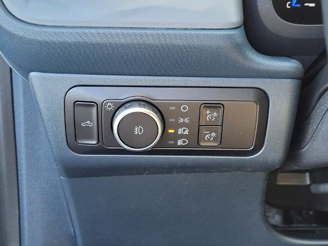 New 2026 Ford Maverick Lobo AWD/4WD image 39