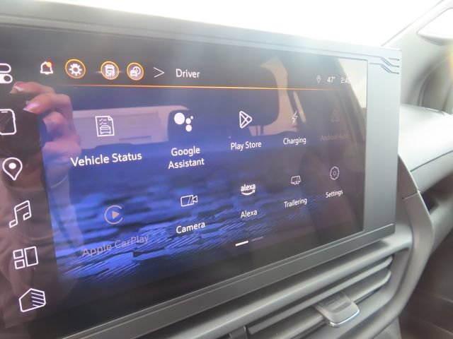 Used 2025 Chevrolet Silverado EV W/T AWD/4WD image 23