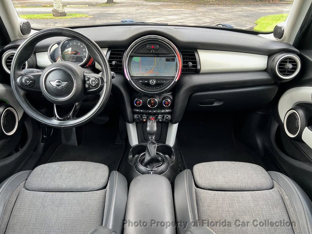 Used 2015 MINI Cooper S image 29