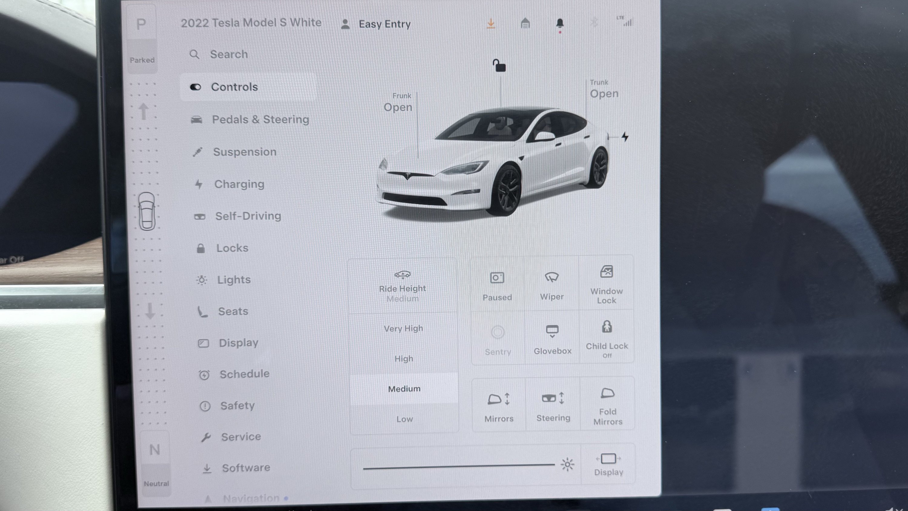 Used 2022 Tesla Model S AWD/4WD image 59