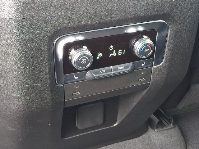 Used 2025 GMC Yukon XL AT4 AWD/4WD image 19