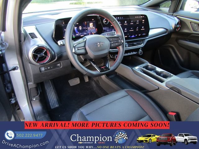 Certified 2025 Chevrolet Equinox EV RS FWD image 12