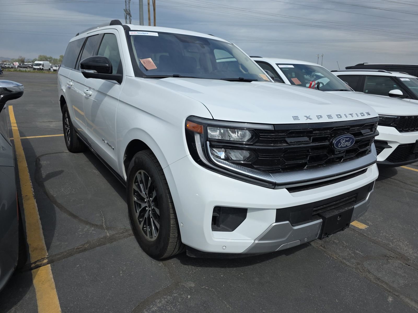 Used 2025 Ford Expedition Max Platinum AWD/4WD image 4