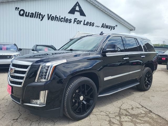 Used 2020 Cadillac Escalade Luxury AWD/4WD image 12