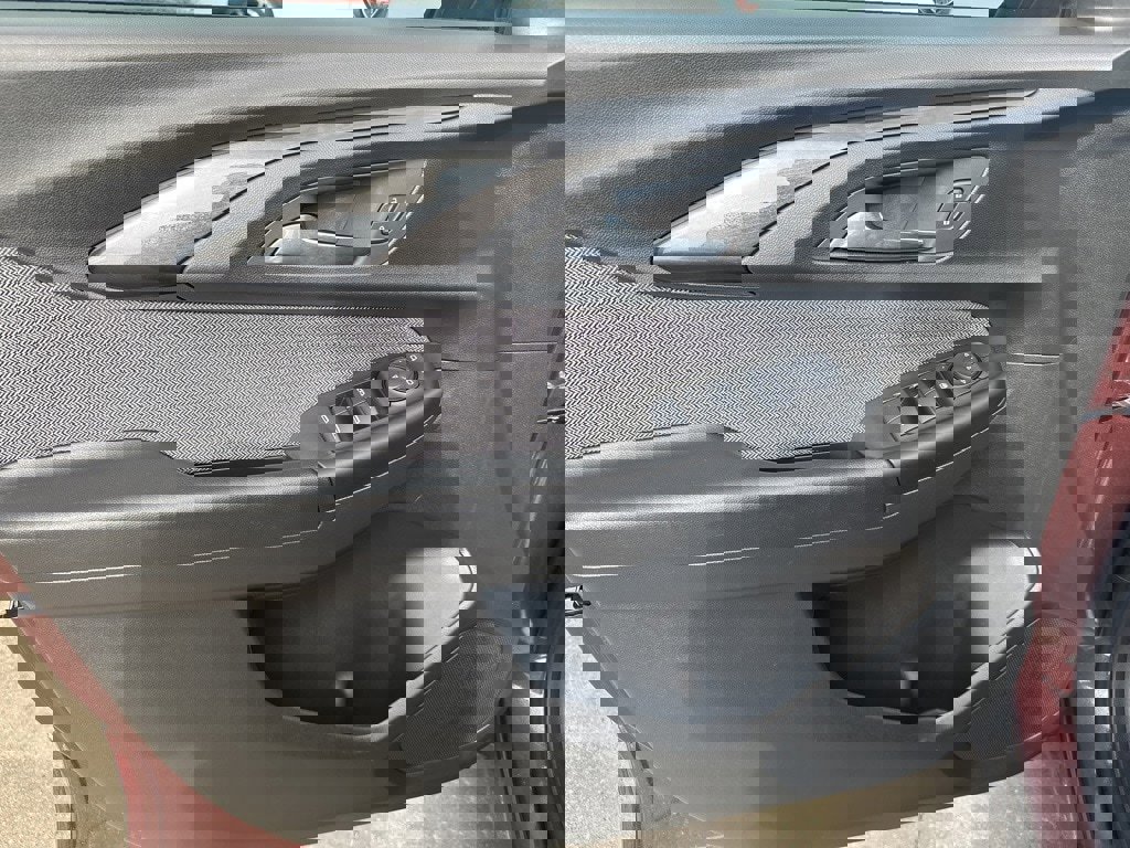 Used 2023 Chevrolet TrailBlazer LT image 15