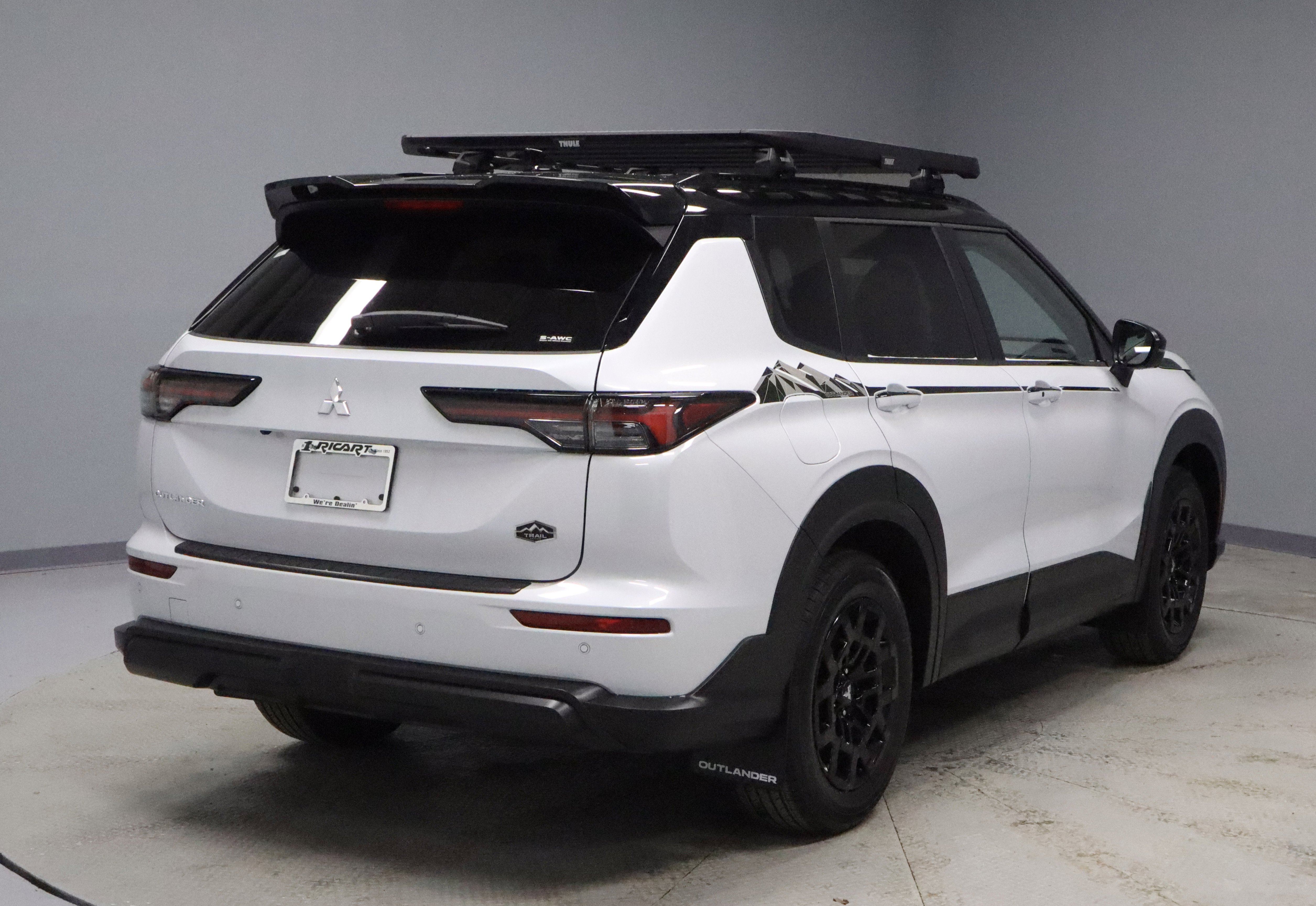 New 2026 Mitsubishi Outlander Trail Edition image 9