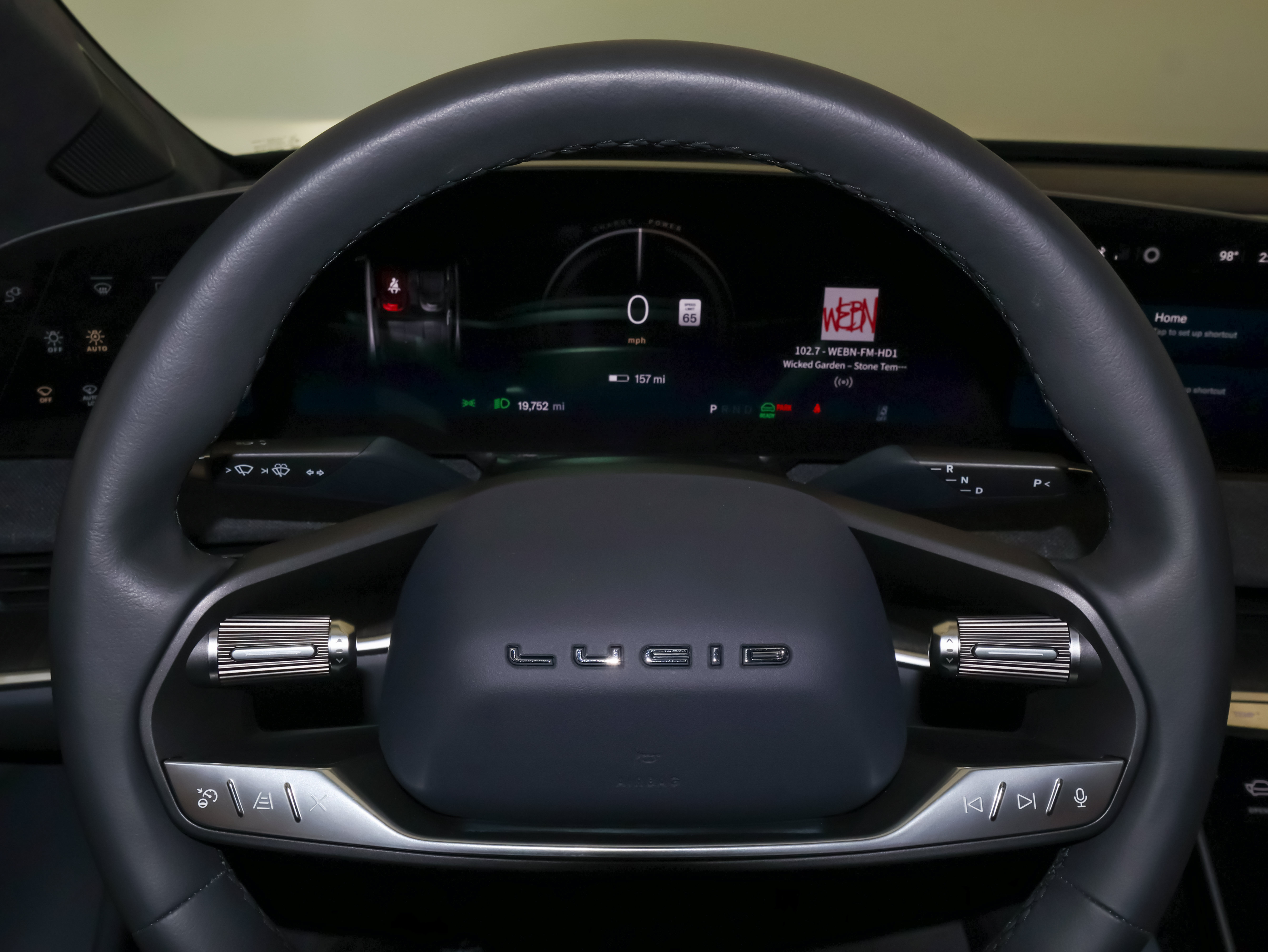 Used 2023 Lucid Air Pure AWD/4WD image 31