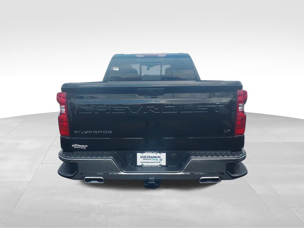 New 2026 Chevrolet Silverado 1500 LT w/ Z71 Off-Road Package AWD/4WD image 4