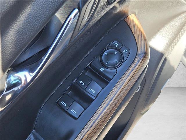 Used 2019 GMC Acadia Denali w/ Technology Package FWD image 12