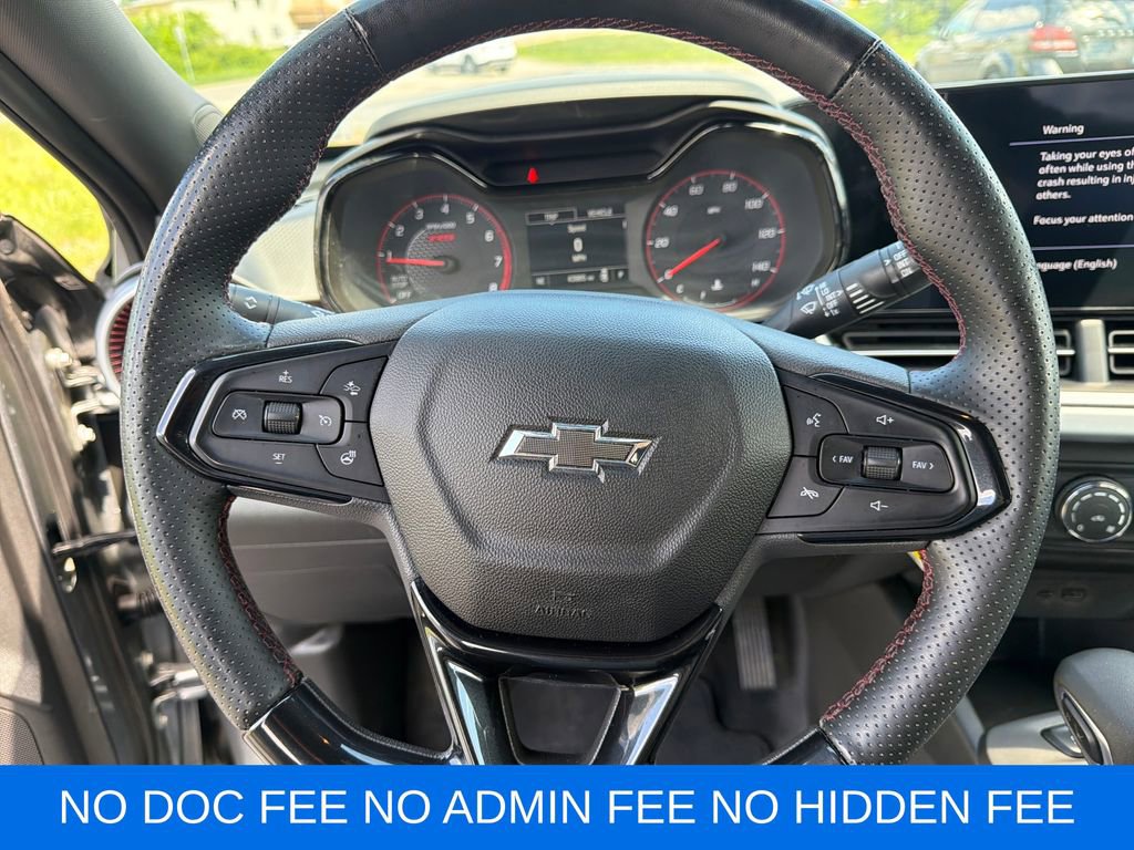 Used 2025 Chevrolet Trax RS w/ Driver Confidence Package FWD image 16