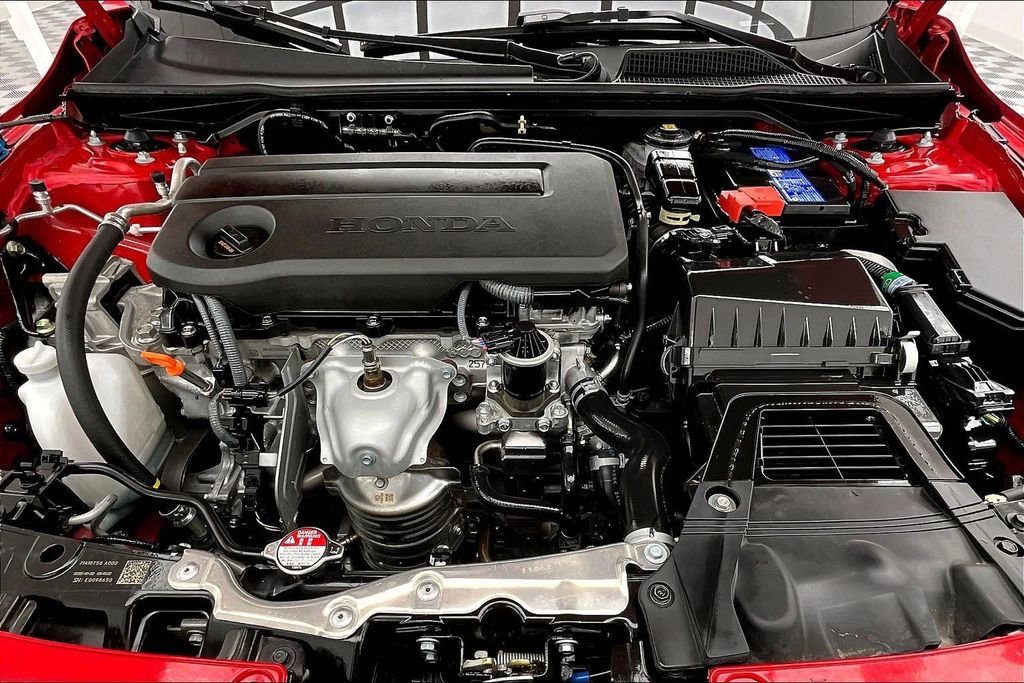 Used 2025 Honda Civic Sport image 10