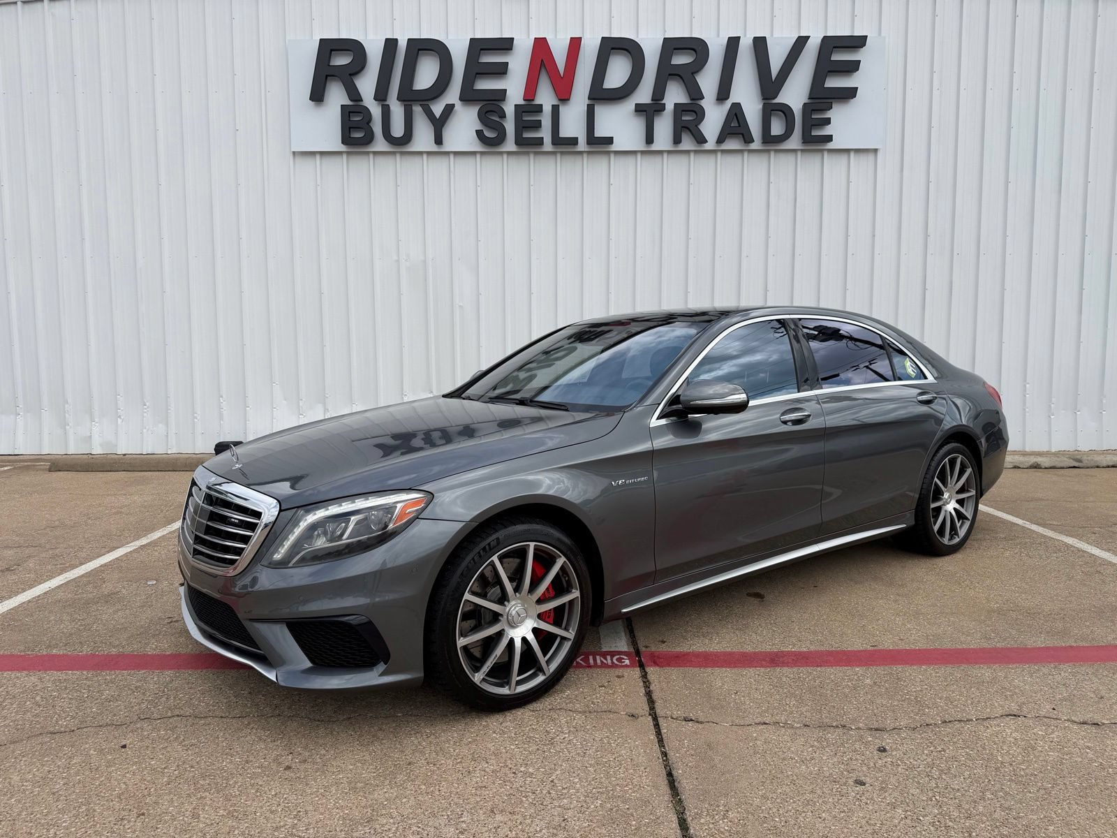Used 2017 Mercedes-Benz S 63 AMG 4MATIC Sedan w/ Driver Assistance Package video 1