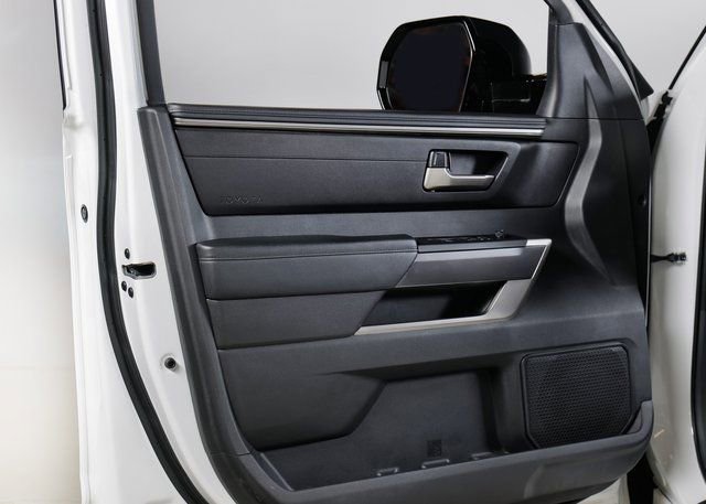 Used 2025 Toyota Tundra SR5 w/ SR5 Premium Package image 28