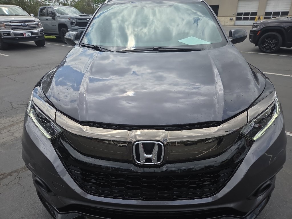 Used 2022 Honda HR-V Sport image 8
