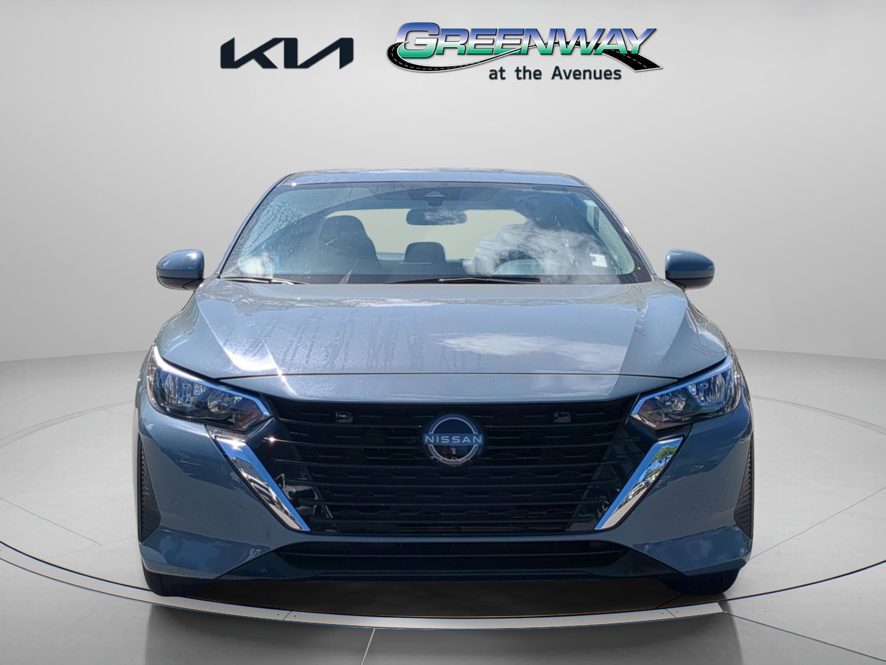 Used 2024 Nissan Sentra SV image 2