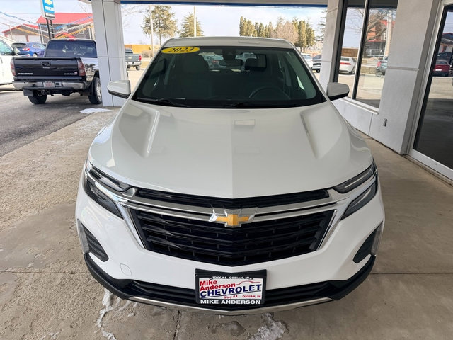 Used 2023 Chevrolet Equinox LT AWD/4WD image 3