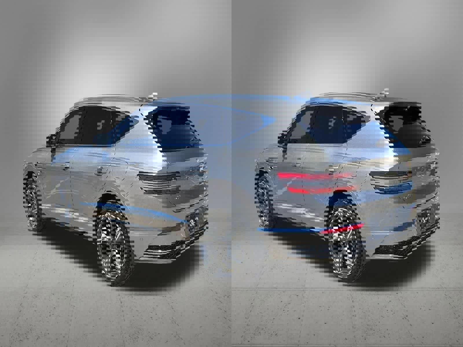 Used 2025 Genesis GV80 3.5T Prestige image 4