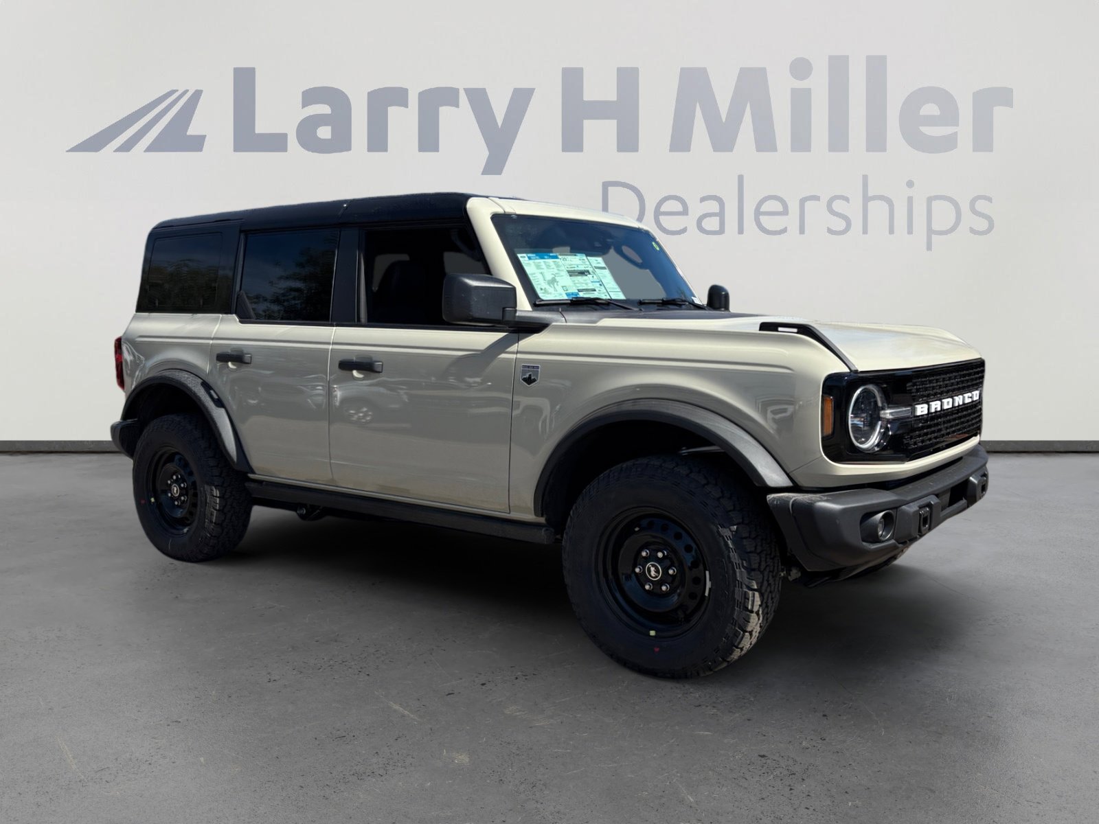 New 2026 Ford Bronco Big Bend w/ Black Diamond Package AWD/4WD image 7