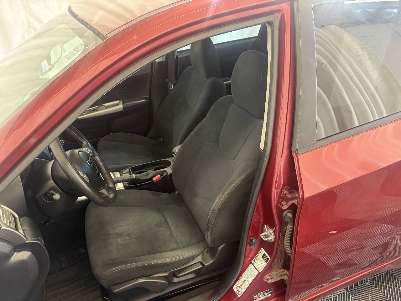 Used 2010 Subaru Impreza 2.5i Premium AWD/4WD image 19