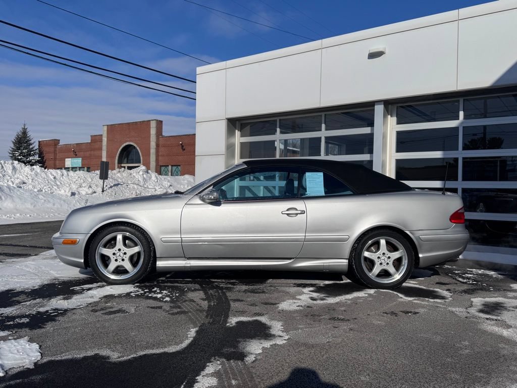 Used 2002 Mercedes-Benz CLK 430 Cabriolet image 2