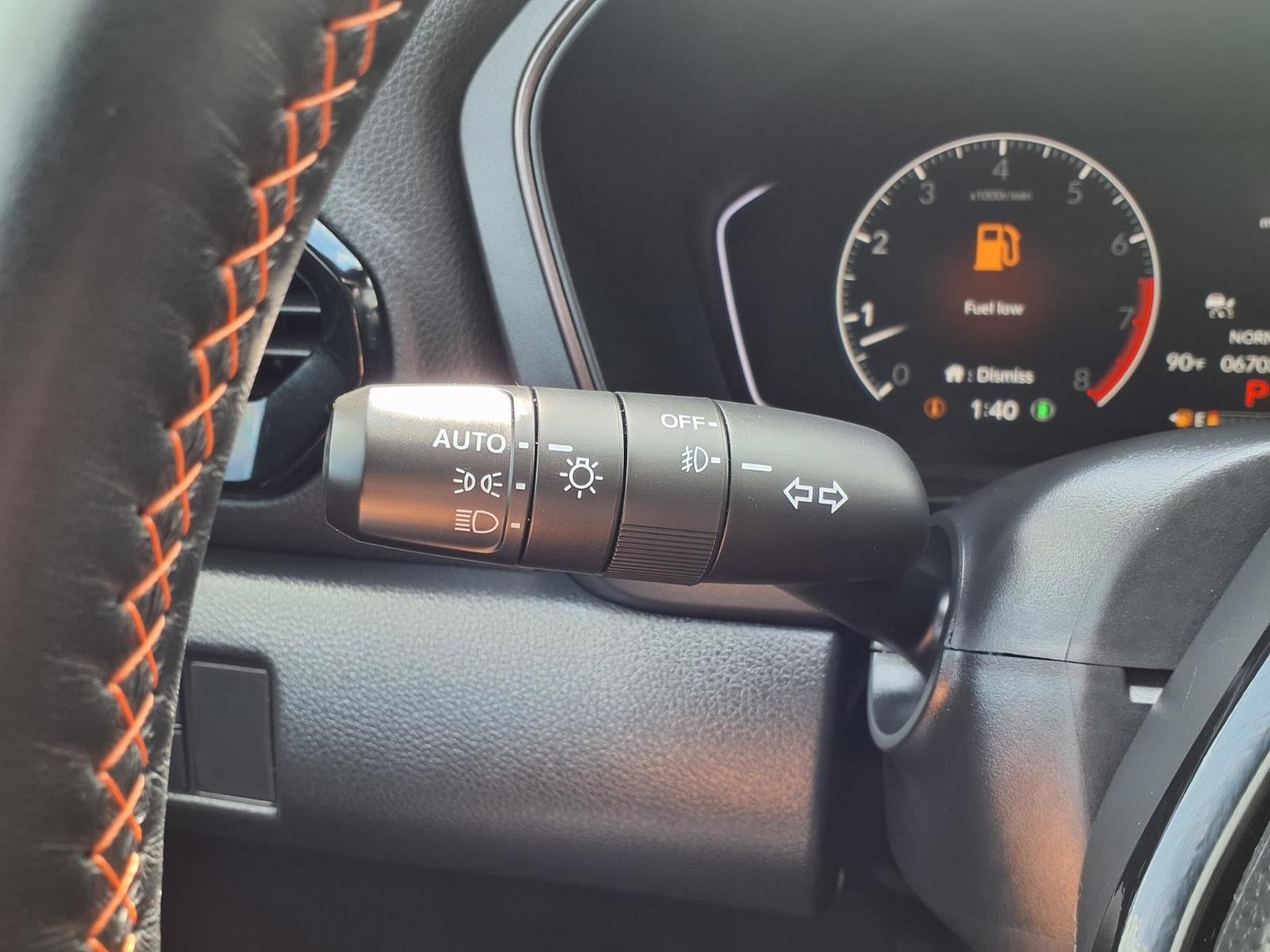 Used 2025 Honda Pilot TrailSport image 17