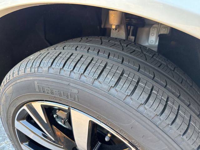 Certified 2026 Volvo XC90 B6 Core w/ Protection Package Premier AWD/4WD image 35