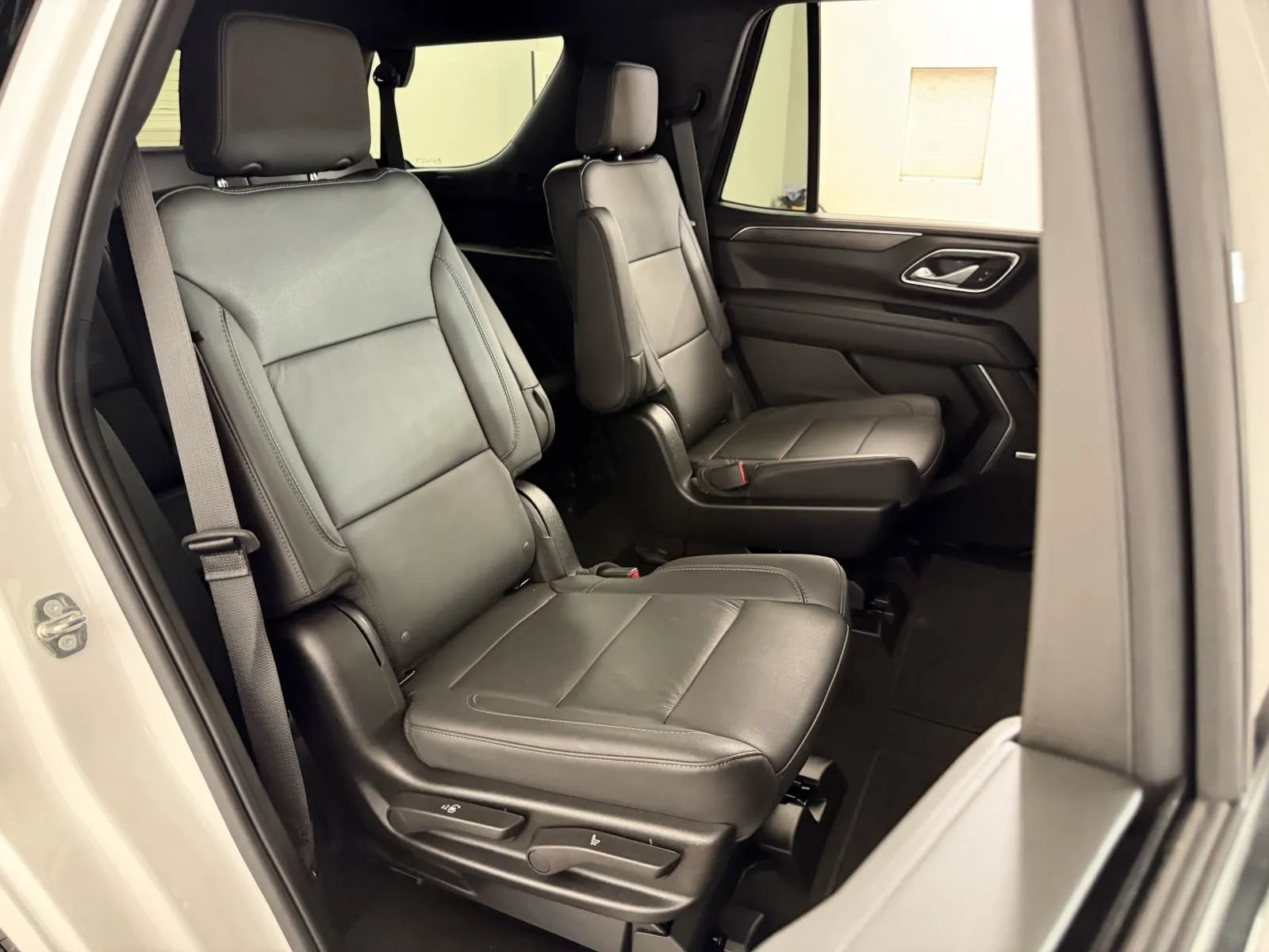 Used 2024 Chevrolet Tahoe Z71 w/ Off-Road Capability Package AWD/4WD image 41