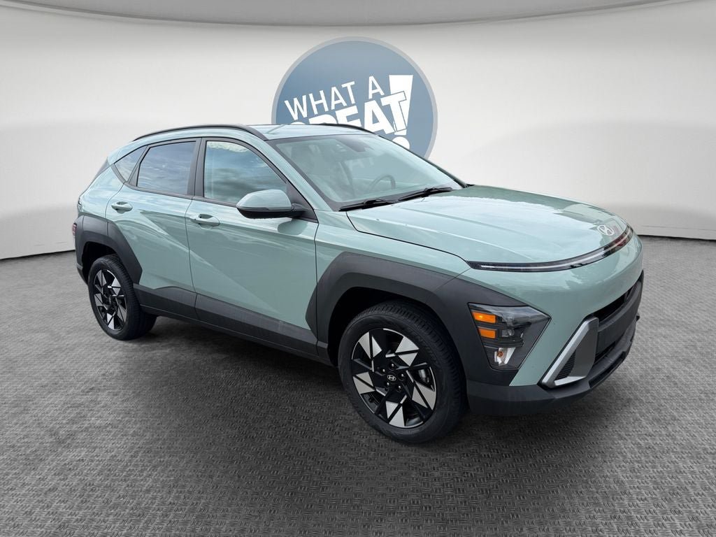 Used 2025 Hyundai Kona SEL AWD/4WD image 1