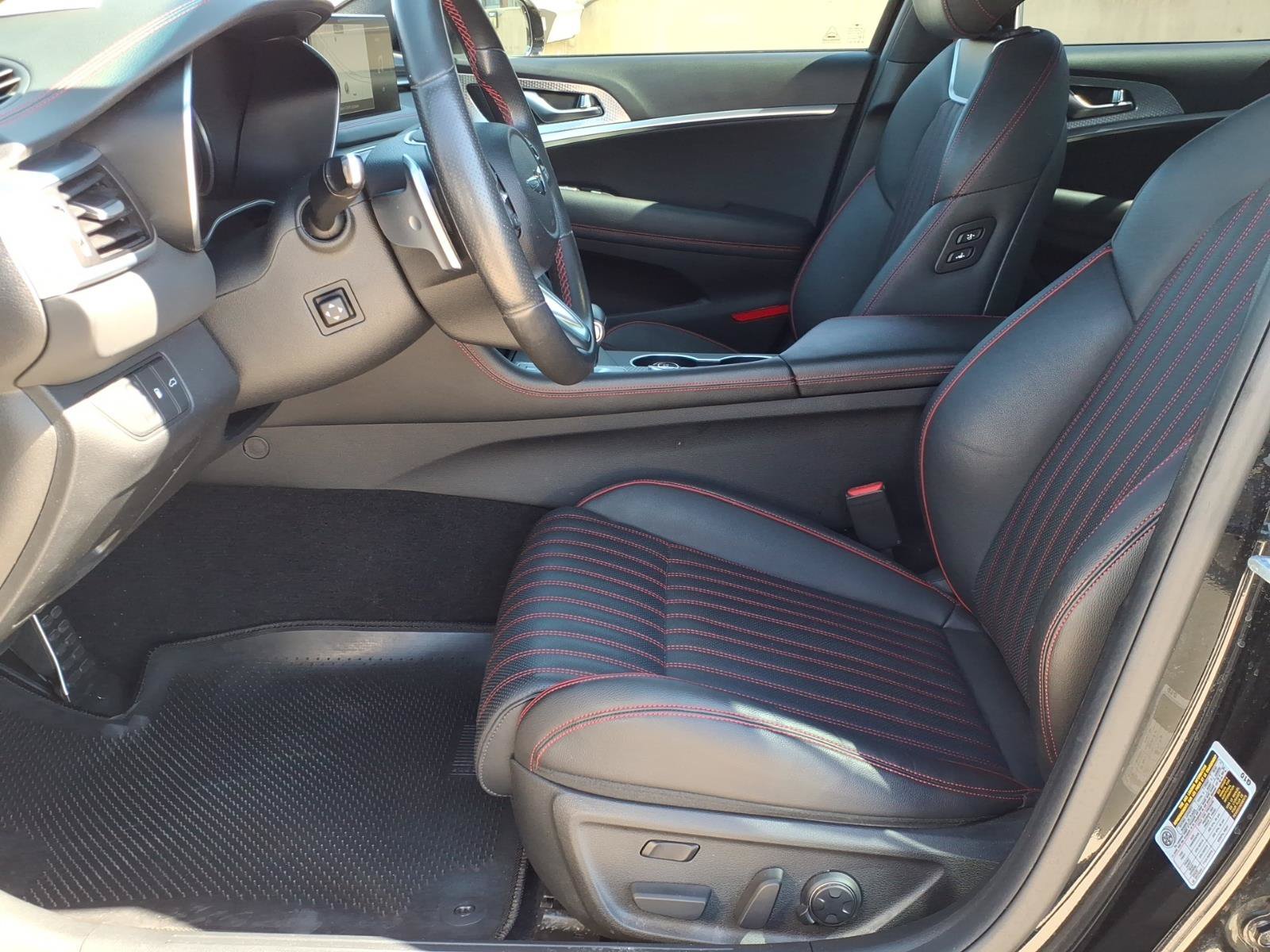 Certified 2023 Genesis G70 3.3T w/ Sport Advanced Package AWD/4WD image 23