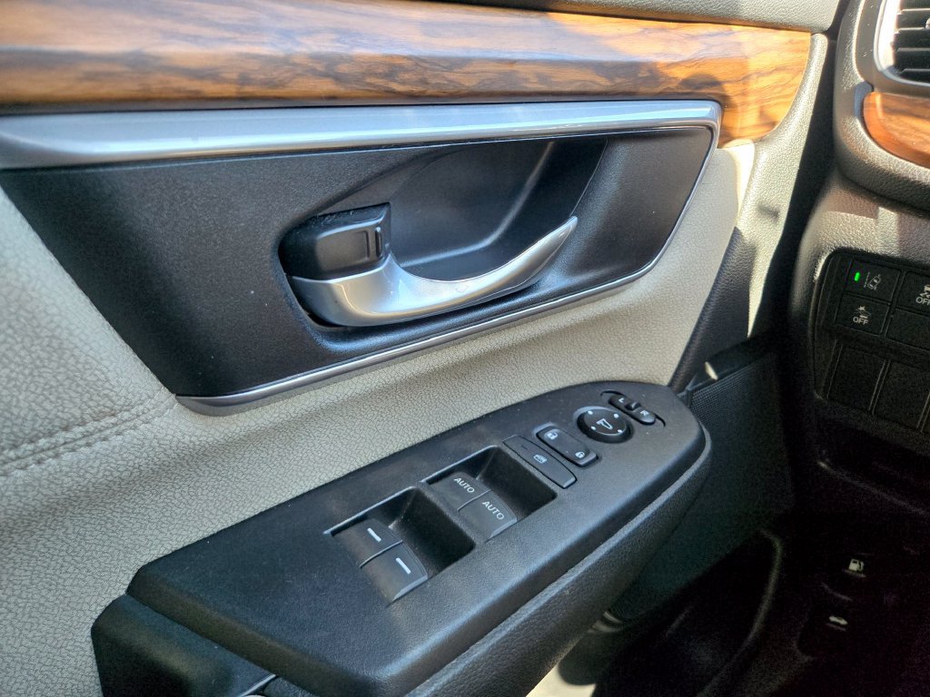 Used 2018 Honda CR-V EX image 13