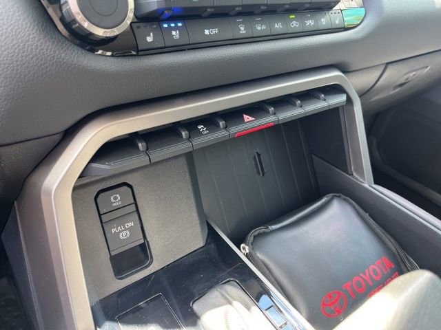 Used 2024 Toyota Tundra Limited AWD/4WD image 26